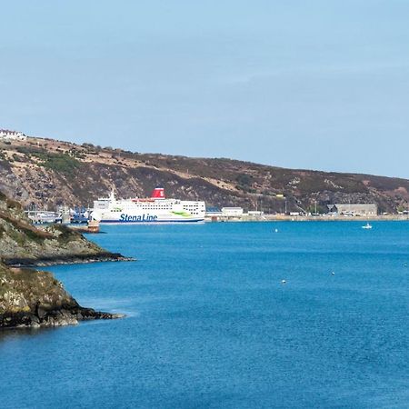 Rock Cottage - 3 Bedroom Holiday Home - Fishguard Exterior photo